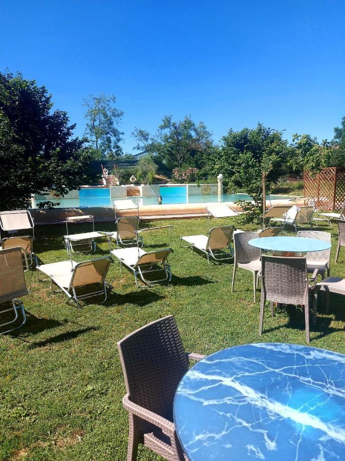 Agriturismo Cascina Madonnina Pregnana Milanese Exterior foto