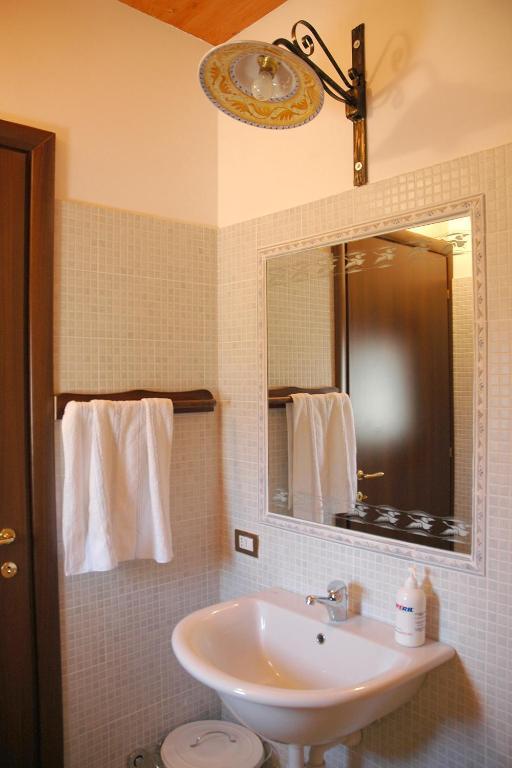 Agriturismo Cascina Madonnina Pregnana Milanese Habitación foto