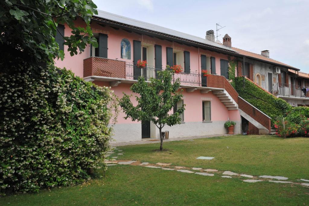 Agriturismo Cascina Madonnina Pregnana Milanese Exterior foto